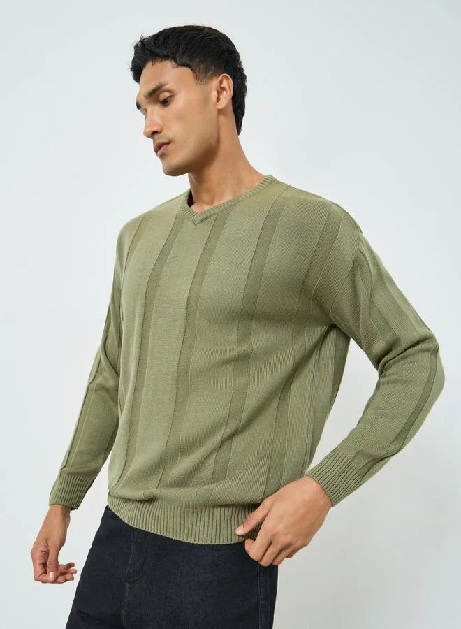 Styli Men Green Ribbed Knitted Sweater